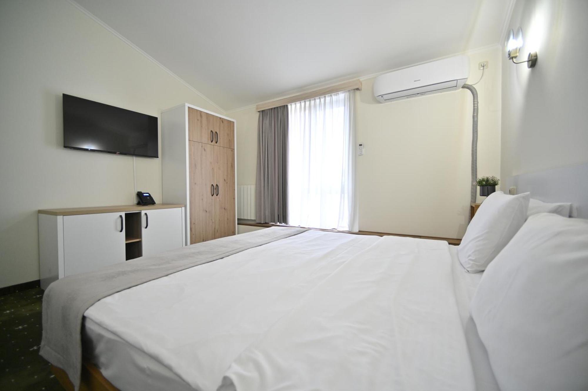 Colette Hotel Erivan Dış mekan fotoğraf