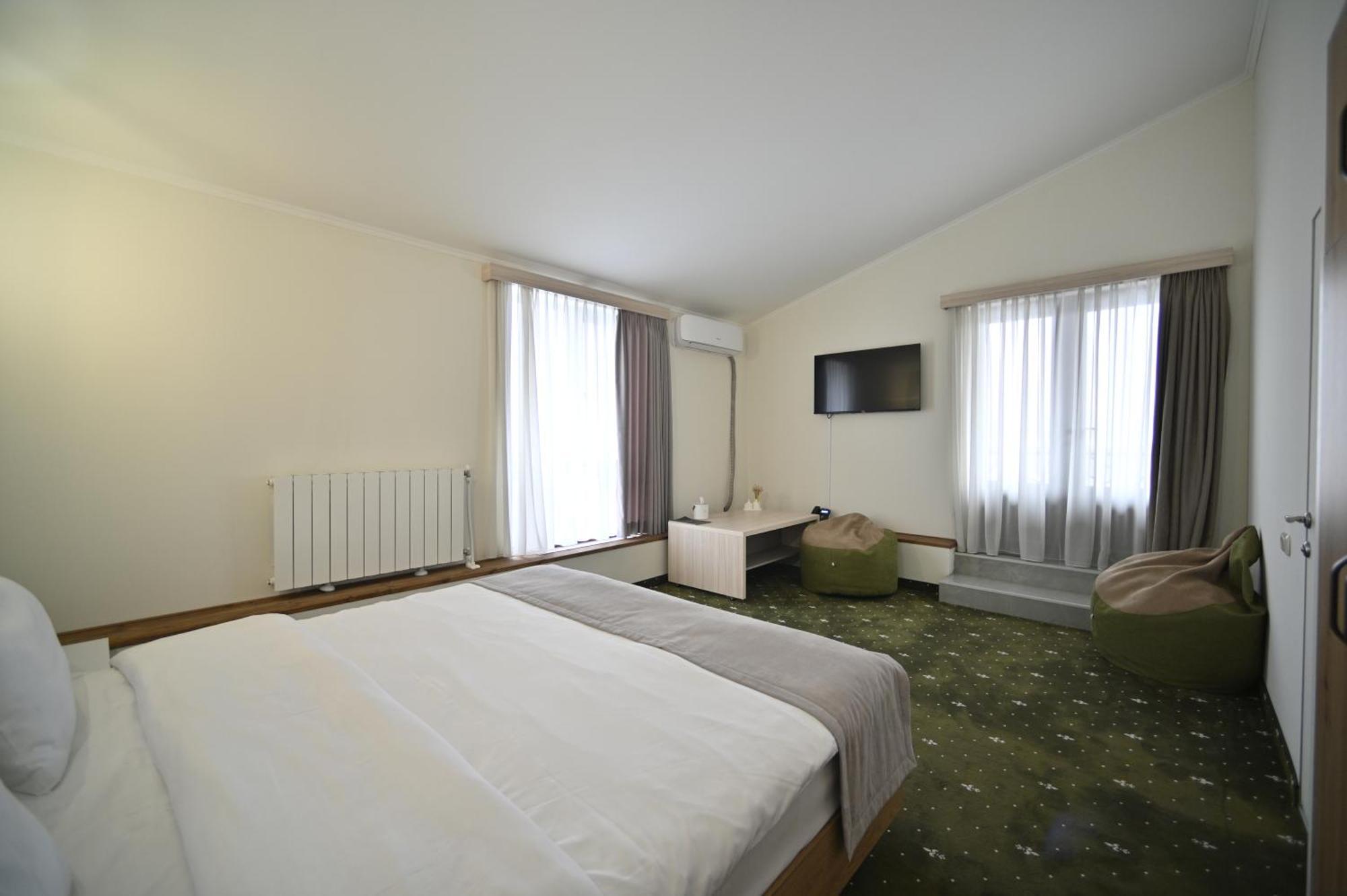 Colette Hotel Erivan Dış mekan fotoğraf