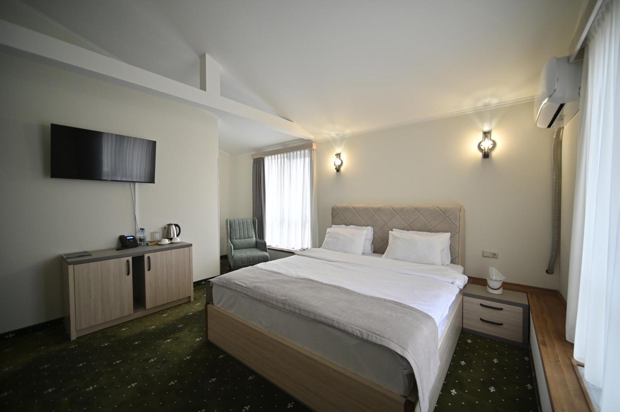 Colette Hotel Erivan Dış mekan fotoğraf